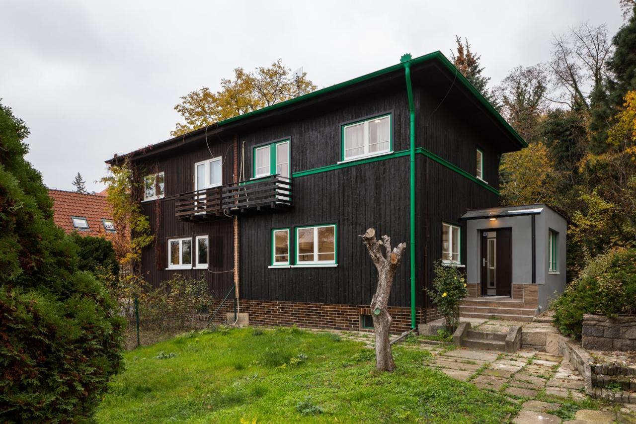 Minimalistic House In Vinohrady By Prague Days Villa Exterior photo